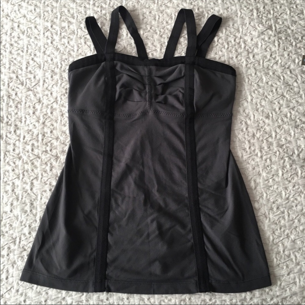 Lululemon - Picture 6 of 6